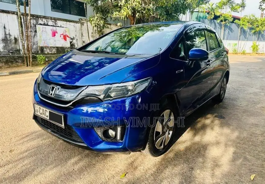 Honda Fit GP5 2014