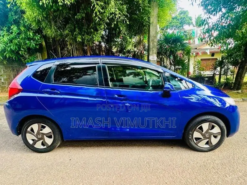 Honda Fit GP5 2014