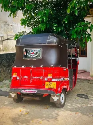 Bajaj RE 2008