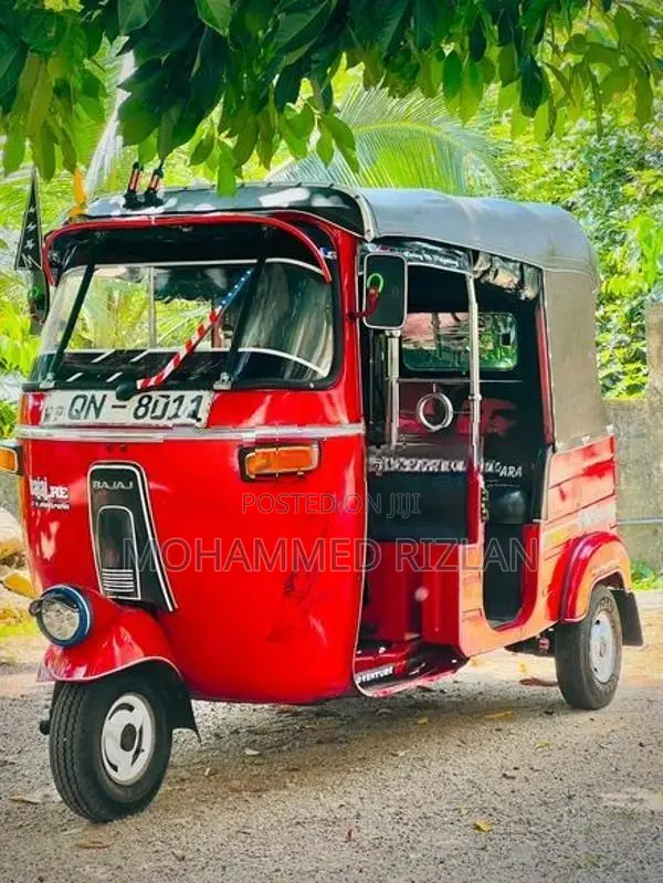 Bajaj RE 2008