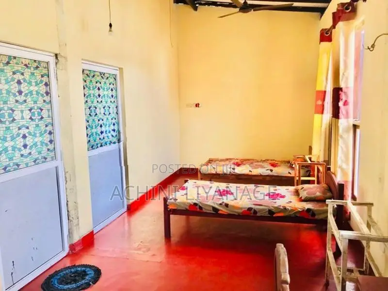 Sharing Room for Girls - Moratuwa