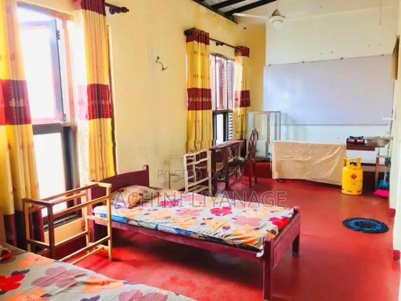 Sharing Room for Girls - Moratuwa