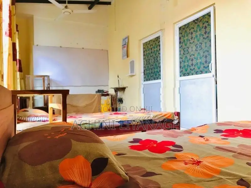 Sharing Room for Girls - Moratuwa