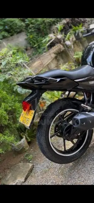 Yamaha FZS V1 2012