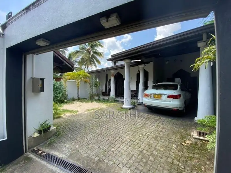 Two Story House For Rent In Avissawella