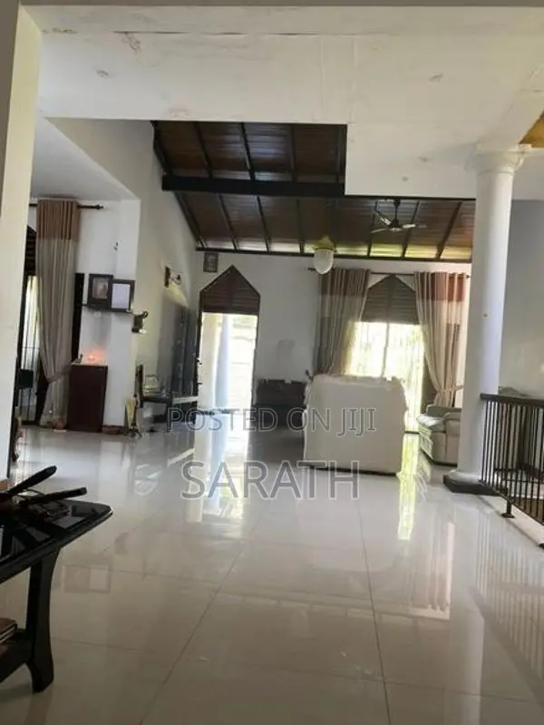 Two Story House For Rent In Avissawella