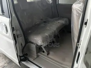 Suzuki Every Wagon PZ Turbo 2025