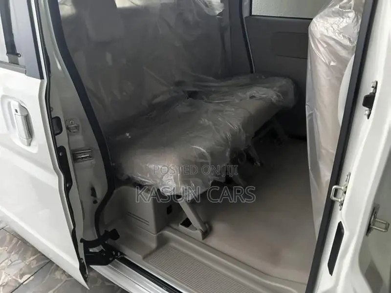 Suzuki Every Wagon PZ Turbo 2025