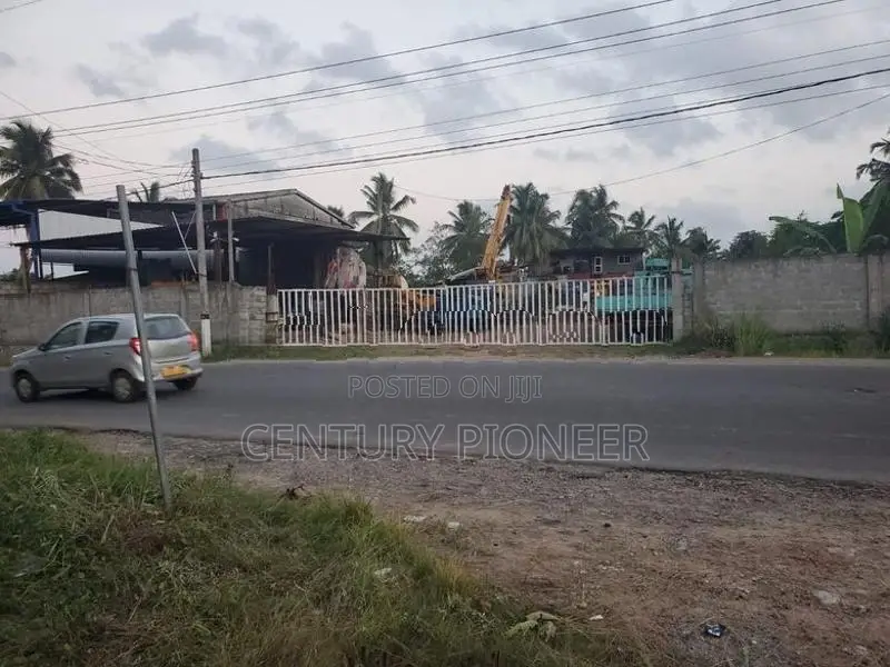 Commercial Land for Sale in Kaduwela 40 Perches