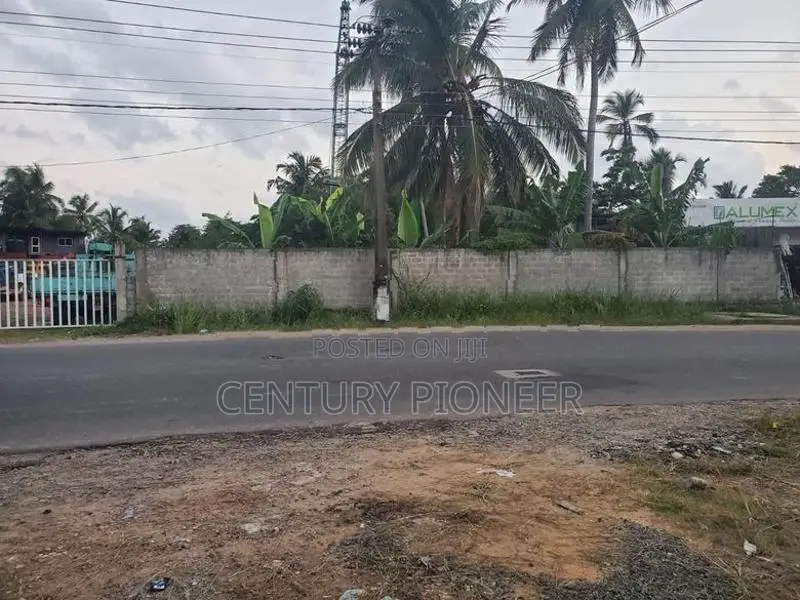 Commercial Land for Sale in Kaduwela 40 Perches