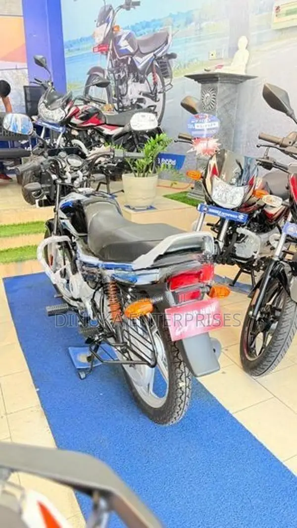 Bajaj CT100 2026