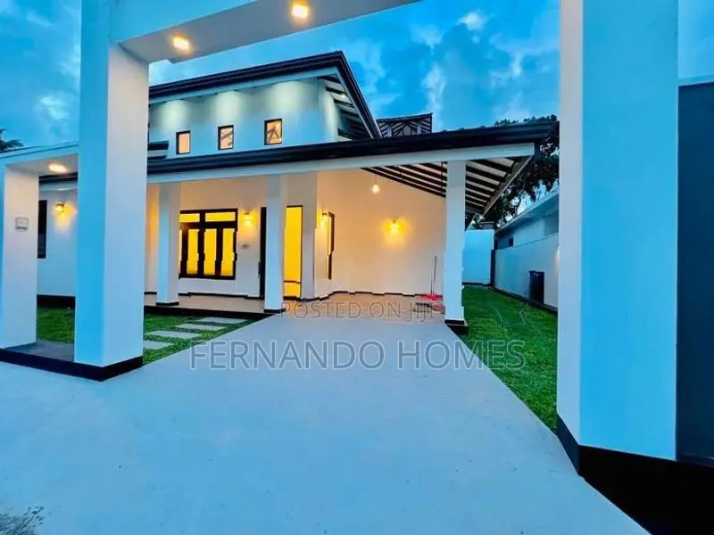 Elegant Built All Completed Single Storey House for Sale In Negombo