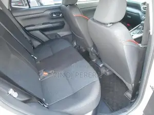 Toyota Raize Hybrid G 2024