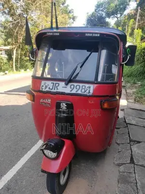Bajaj RE 2004
