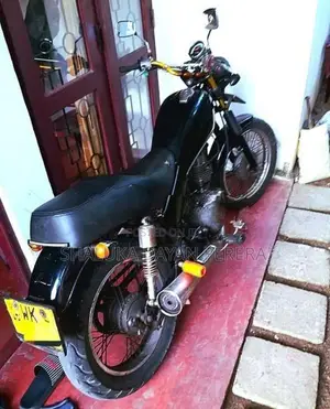 Yamaha SR 125 2004