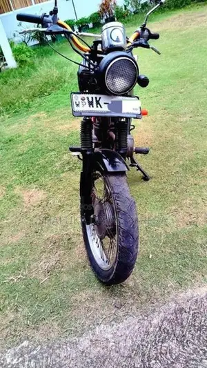 Yamaha SR 125 2004