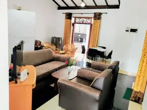 Fully Furnished Upstairs Apartment for Rent – Pannipitiya