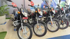 Bajaj CT100 2026