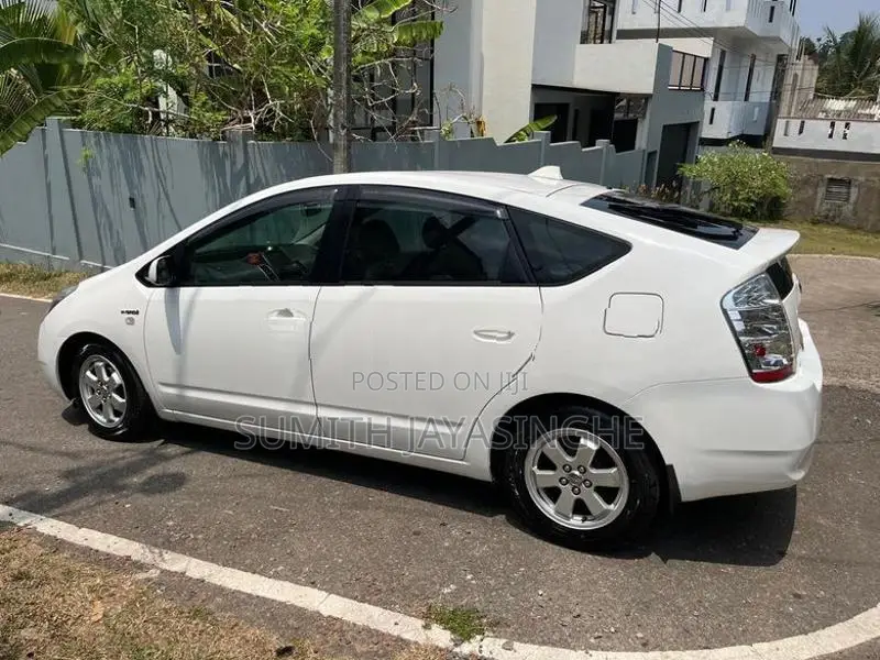 Toyota Prius 2012