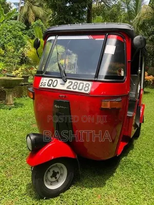 Bajaj RE 2008