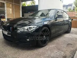 BMW 330i 2016