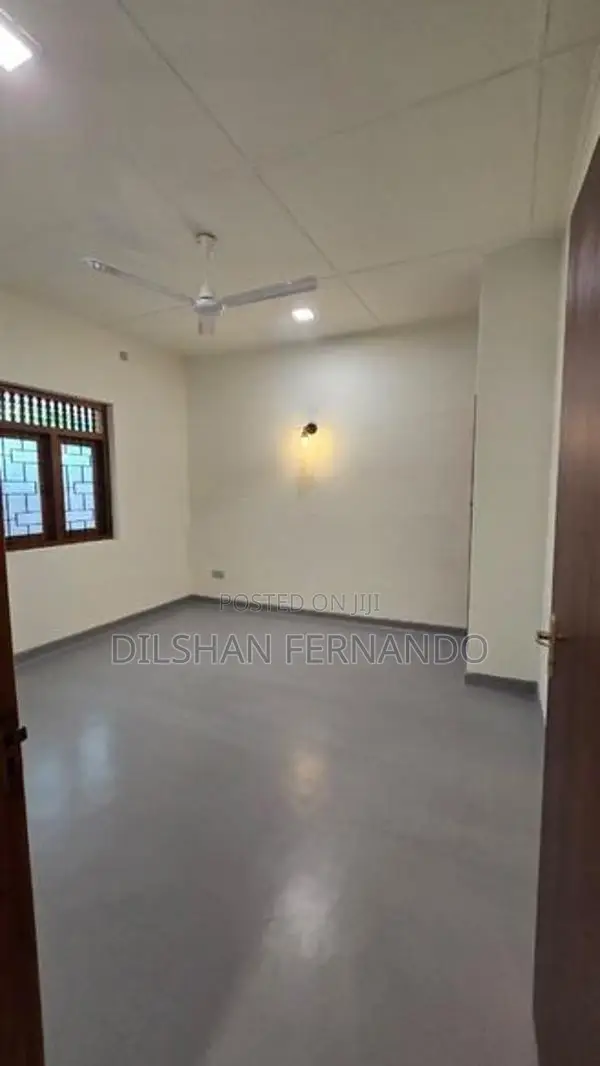 Newly Renovated House for Rent in Mattakkuliya