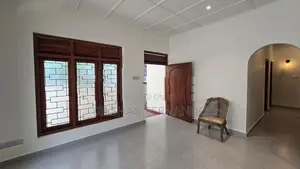 Newly Renovated House for Rent in Mattakkuliya