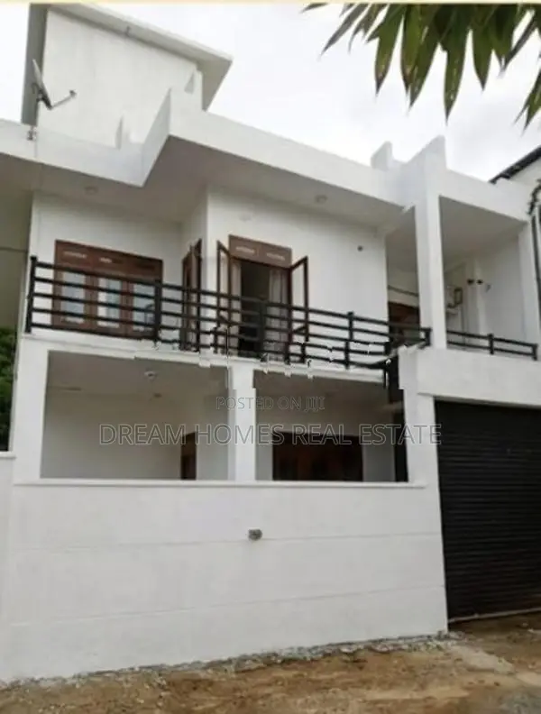 Two Storied House Sale Athurugiriya