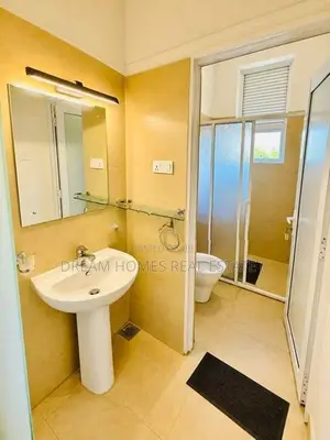 Fully Furnished 3-Bedroom Apartment for Rent – Hewagama