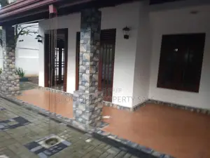 3bdrm House in Kadawatha for sale