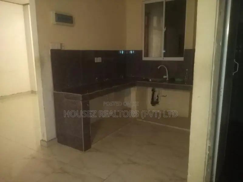 Commercial House for Rent – Boralesgamuwa