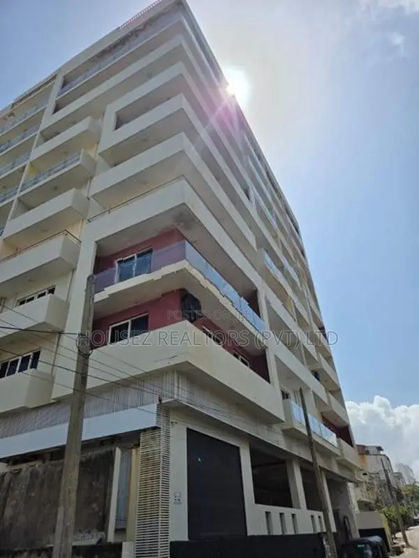 Spacious Apartment for Sale – Haig Road, Colombo 04