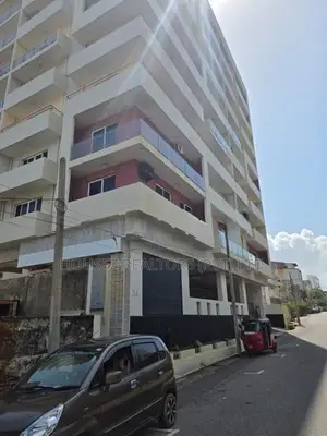 Spacious Apartment for Sale – Haig Road, Colombo 04