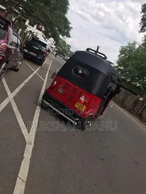 Bajaj RE 2014