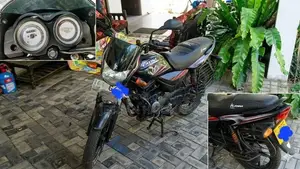 Bajaj Platina 2015