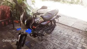 Bajaj Platina 2015