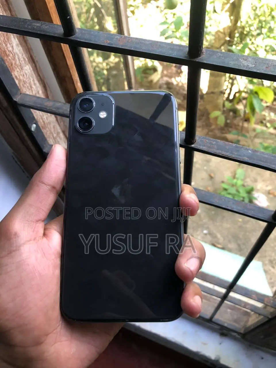 Apple iPhone 11 64 GB Black