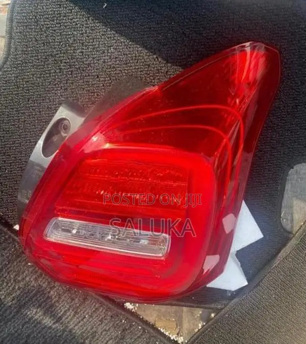 Mitsubishi GG2W Outlander 4B11 Engine & Gear Box