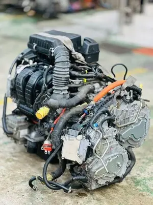 Mitsubishi GG2W Outlander 4B11 Engine & Gear Box