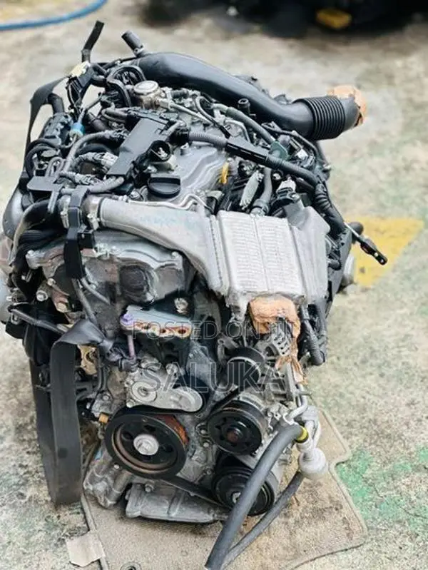Toyota NGX50 CHR 8NR Engine & Gear Box (complete)