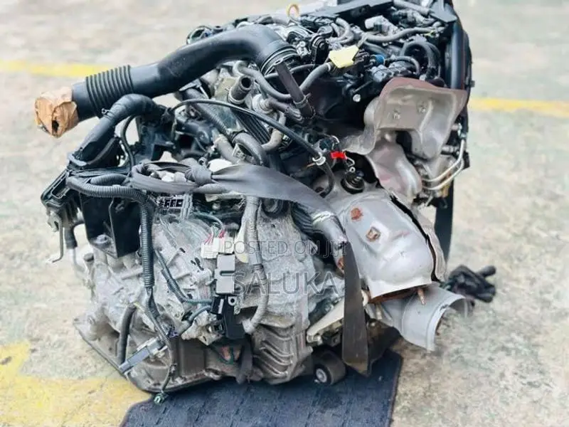 Toyota NGX50 CHR 8NR Engine & Gear Box (complete)