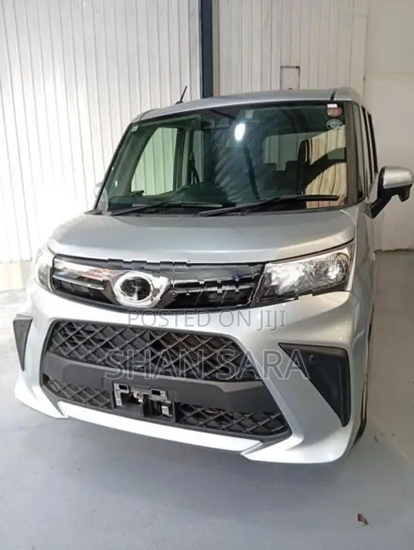 Toyota Roomy X 2023