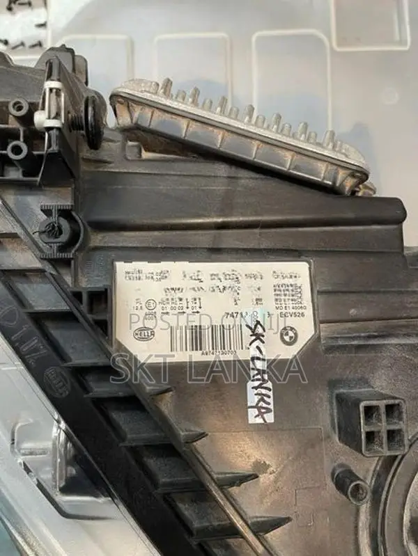 Genuine BMW 318i 2018 Passenger LED headlight F30