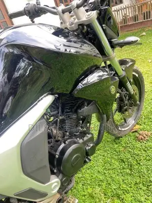 Yamaha Fazer 2016