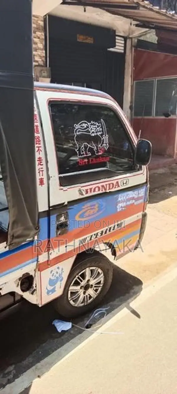 Mahindra Maxximo Buddy Lorry 1998