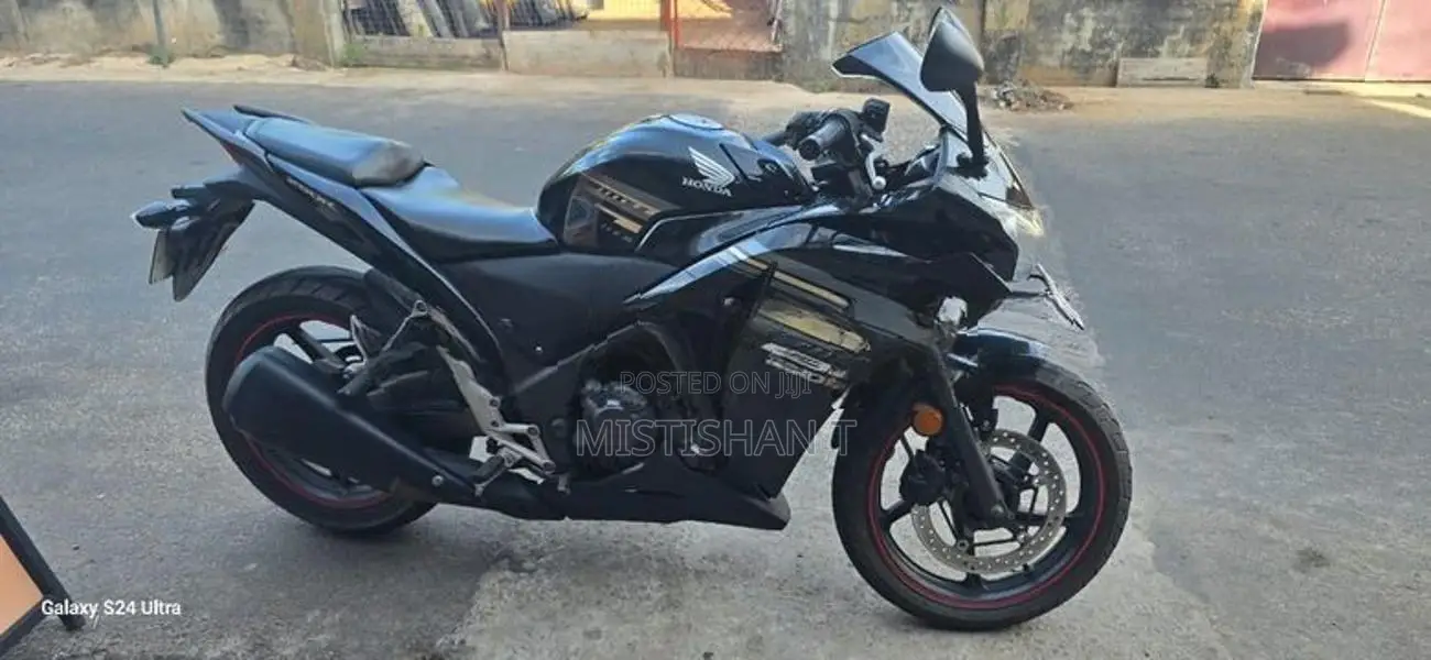 Honda CBR 250RR 2016