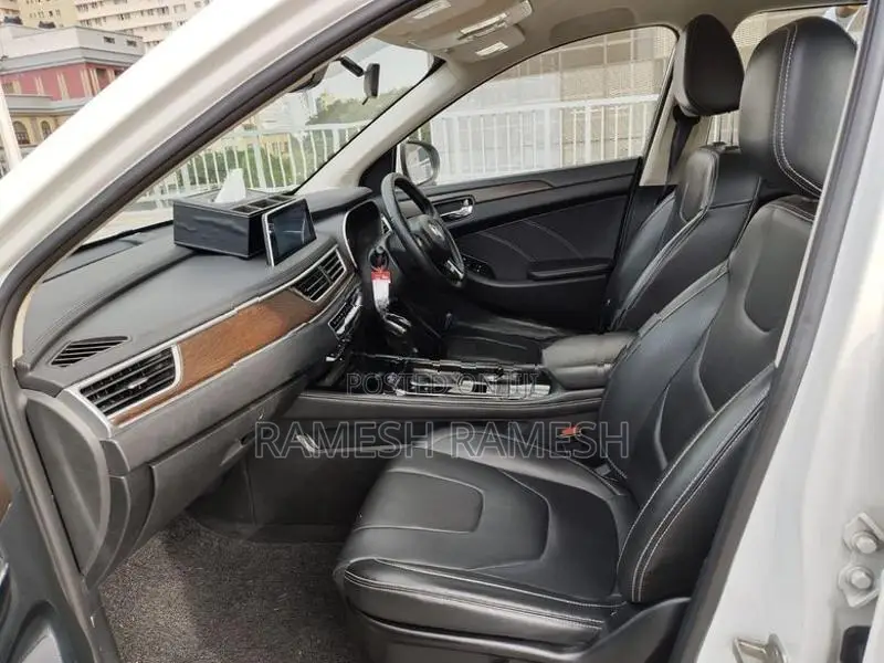DFSK Glory i-Auto Fully Loaded 2023