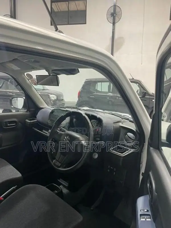 Suzuki Alto 2024