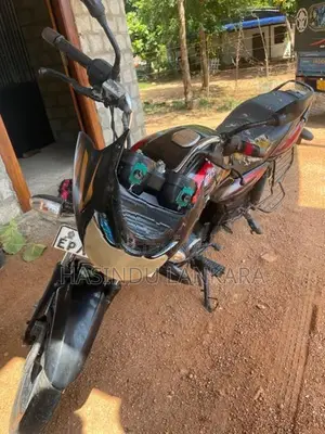 Bajaj Discover 125 2012
