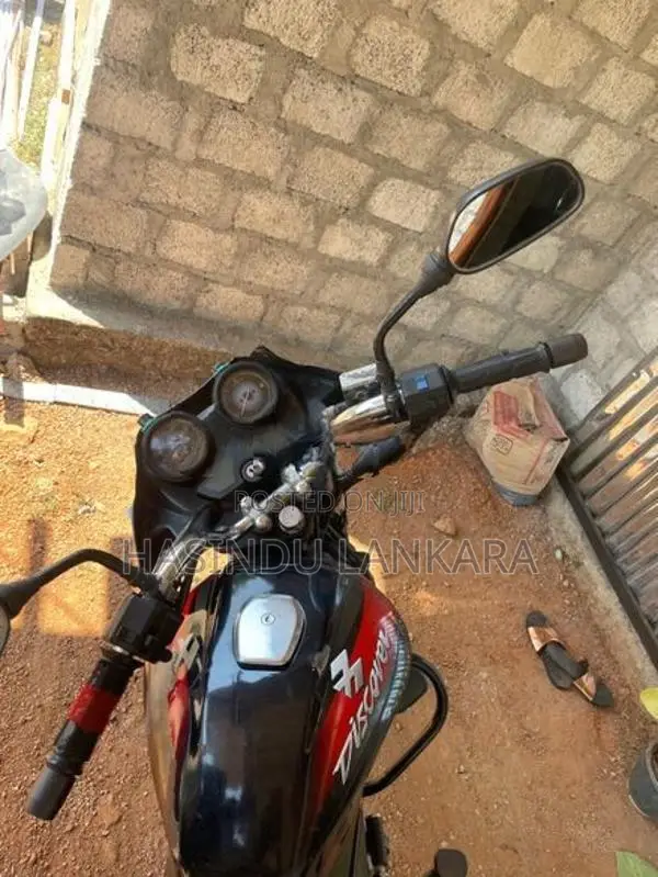 Bajaj Discover 125 2012